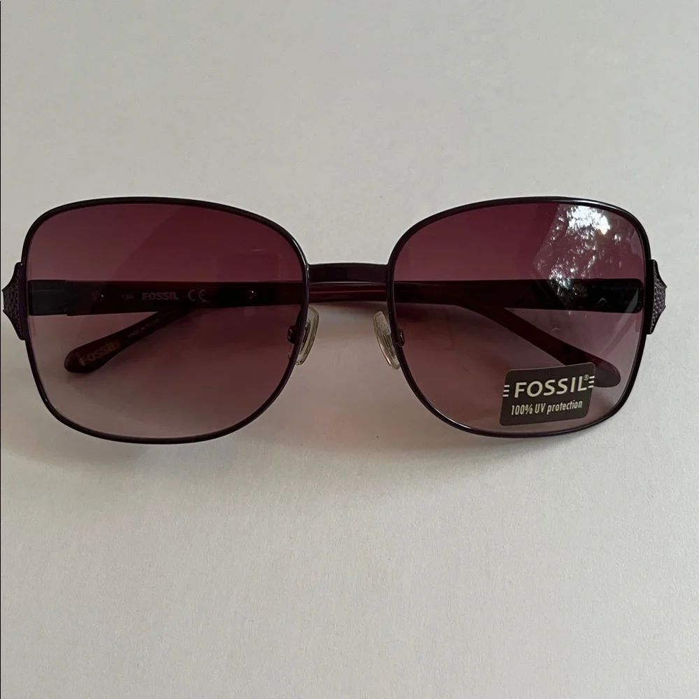 FOSSIL NWOT Addie Plum Fade 100% UV Textured Metal 56-16-130 Square Sunglass